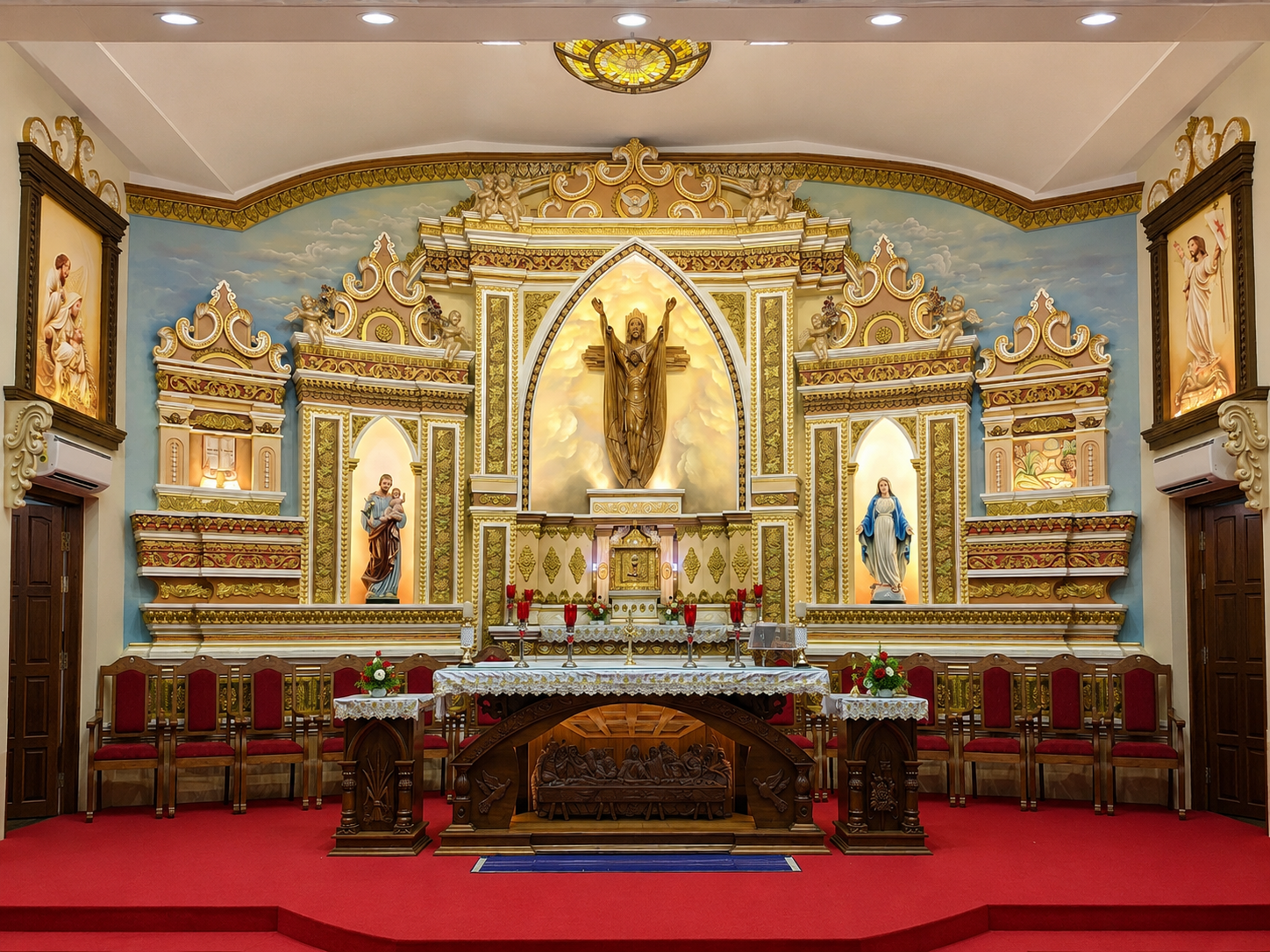The altar of St. Mary's Church